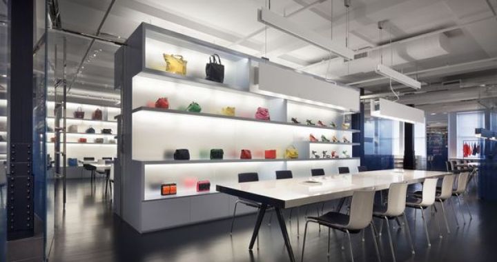 THIẾT KẾ NỘI THẤT SHOWROOM