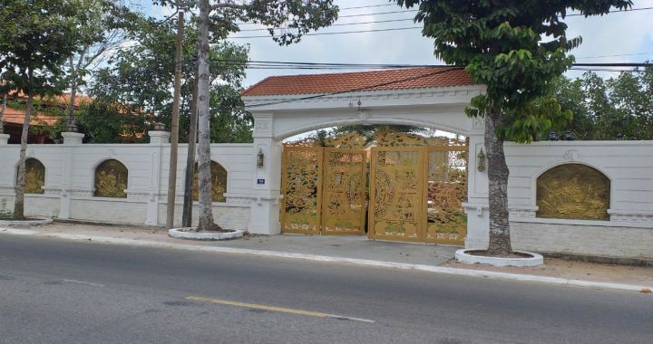 CÔNG TRÌNH THIẾT KẾ THI CÔNG BIỆT THỰ SÂN VƯỜN VÀ CAFE